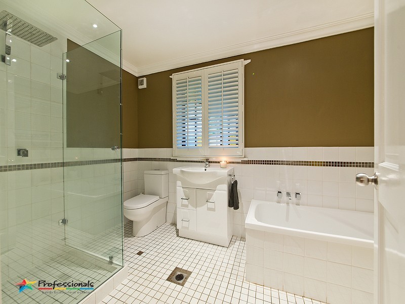 180 Wilston Road, Newmarket QLD 4051