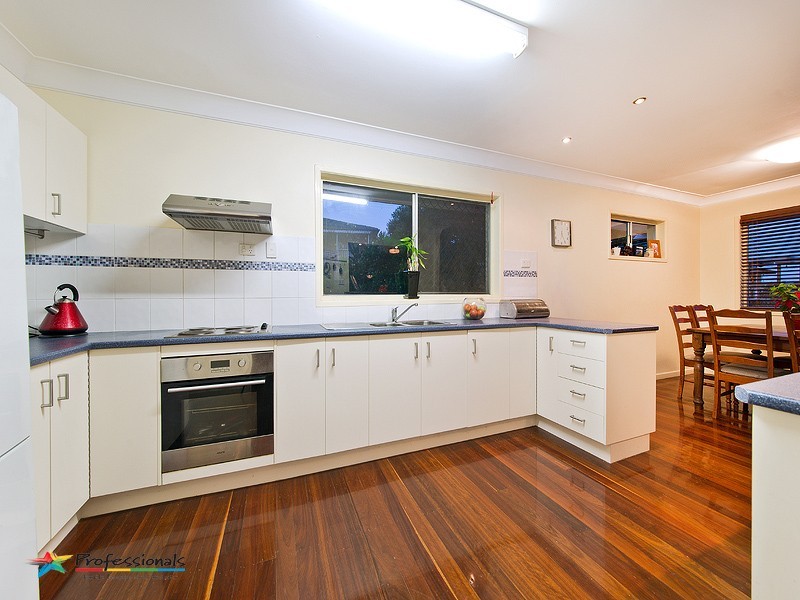 7 Bogart Street, Stafford Heights QLD 4053