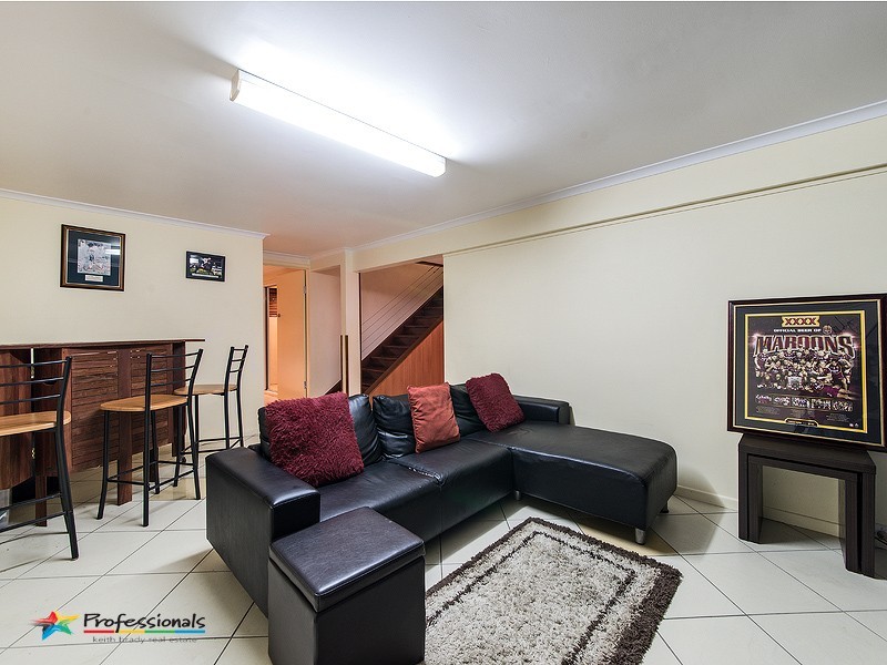 7 Bogart Street, Stafford Heights QLD 4053