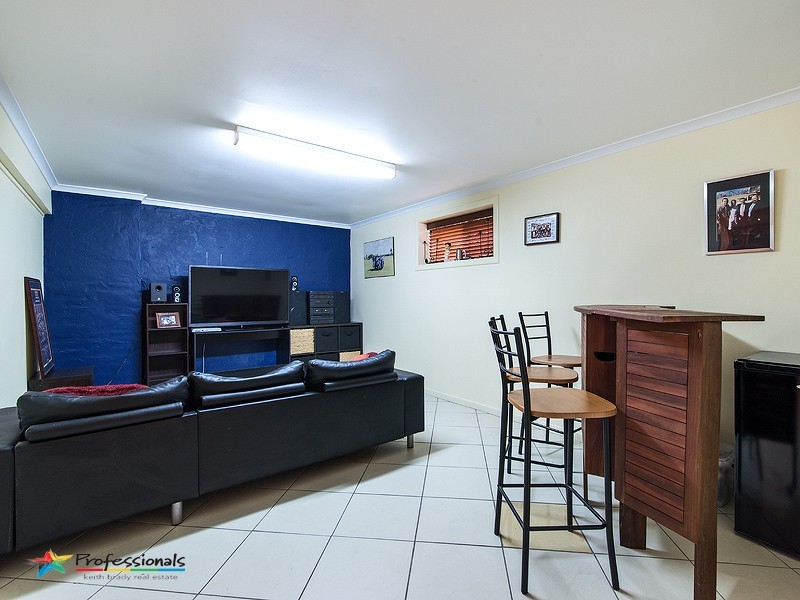 7 Bogart Street, Stafford Heights QLD 4053