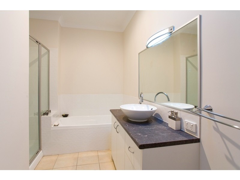 36 Lisa Street, Mcdowall QLD 4053