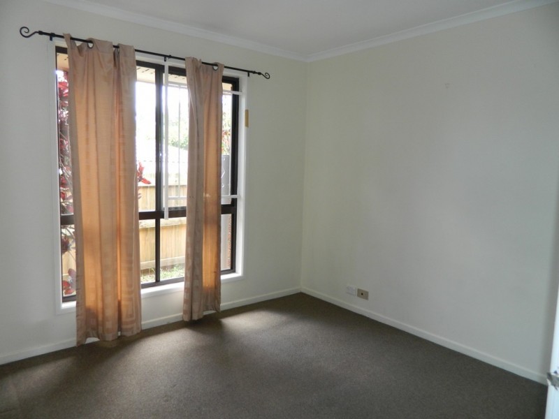 18 Hylacola Drive, Albany Creek QLD 4035