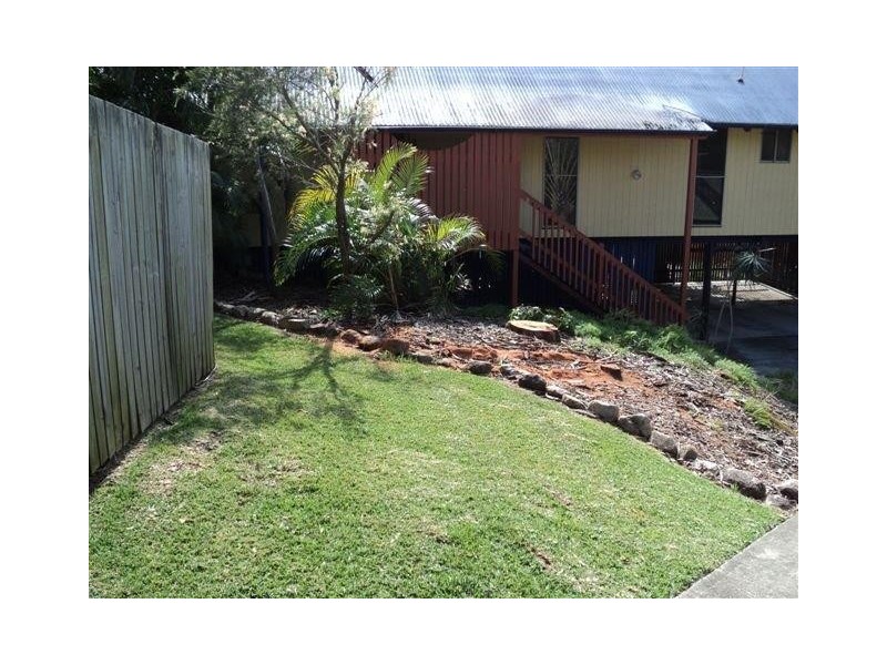 17 Alrex Street, Everton Hills QLD 4053