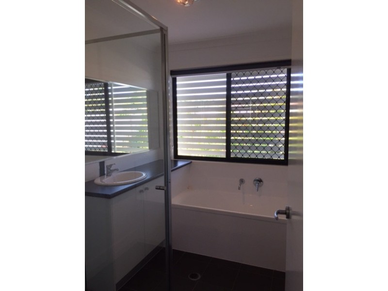 2/48 Sizer Street, Everton Park QLD 4053