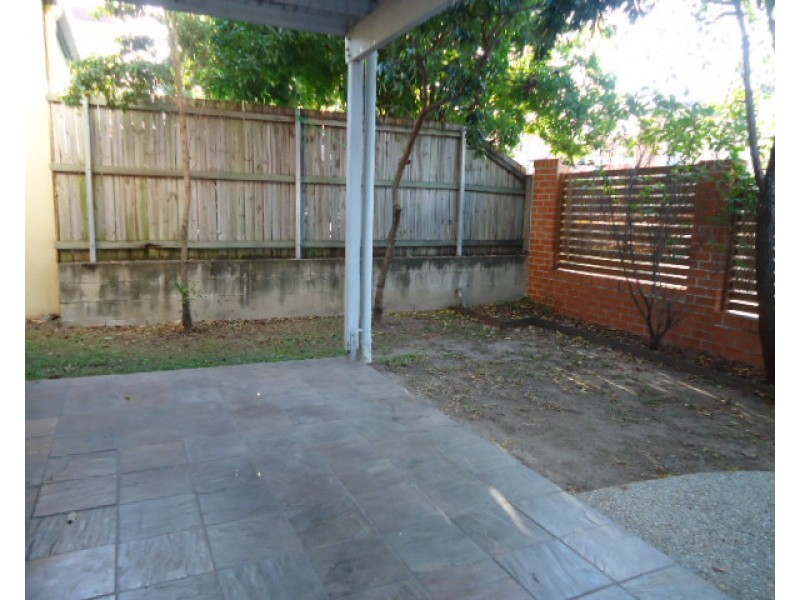 2/82 Stafford Road, Gordon Park QLD 4031