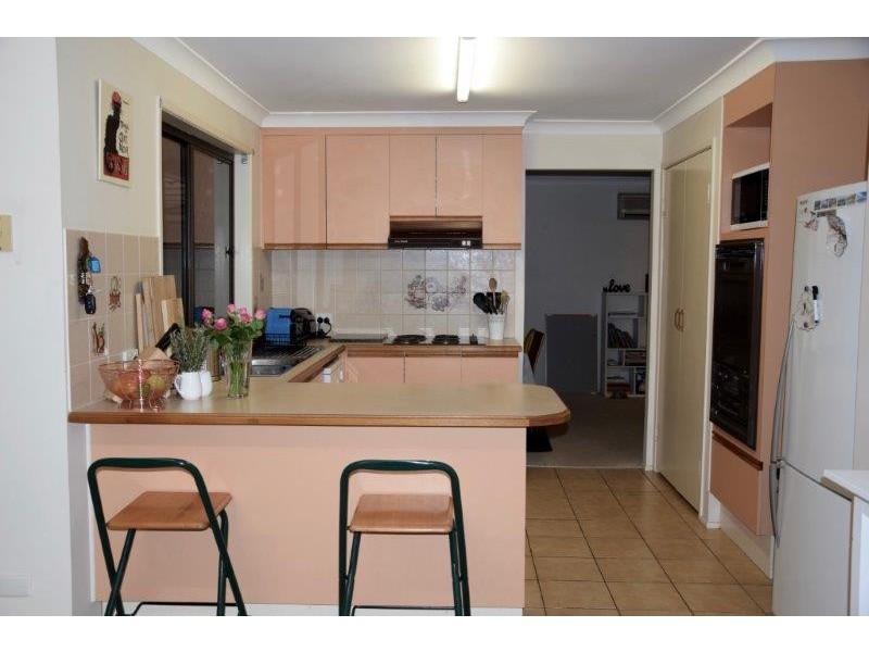 18 Landis Street, Mcdowall QLD 4053