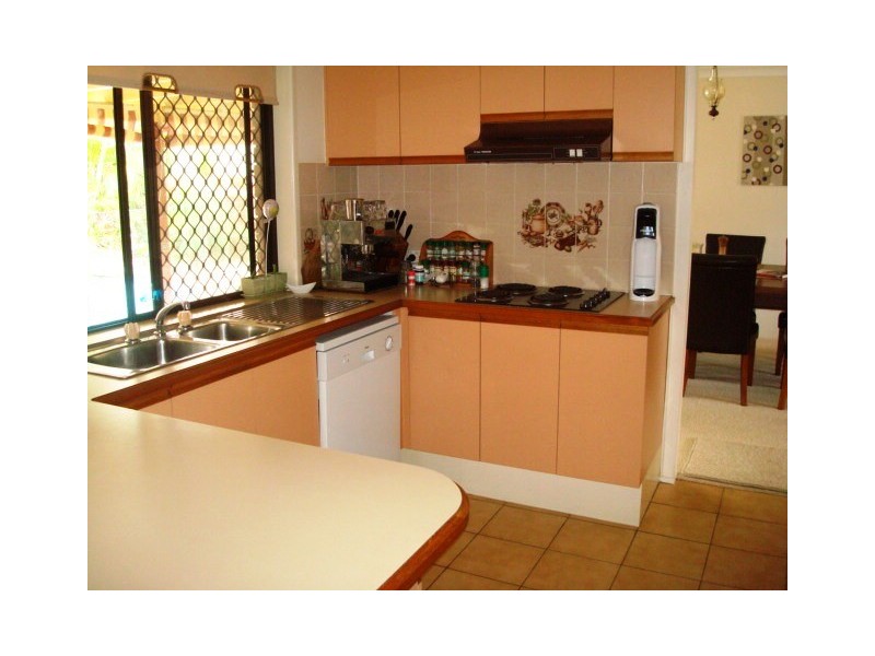 18 Landis Street, Mcdowall QLD 4053
