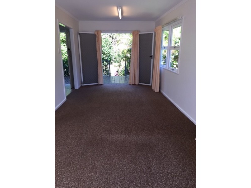 17 Euratha Street, Stafford Heights QLD 4053