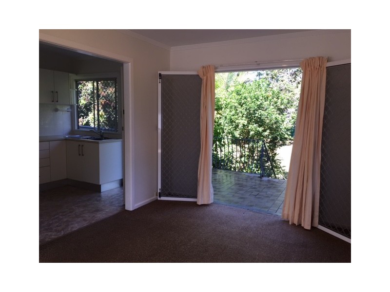 17 Euratha Street, Stafford Heights QLD 4053