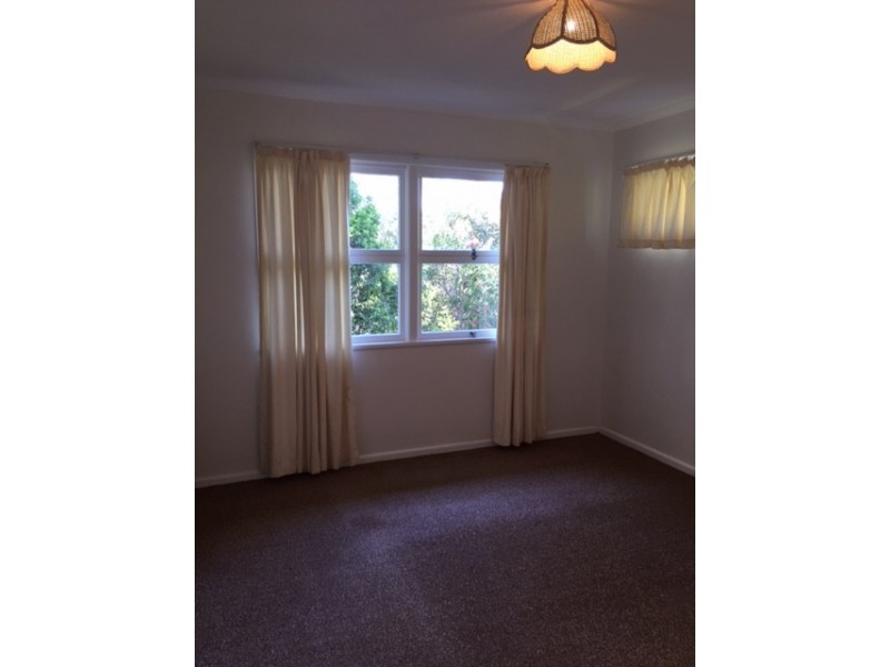 17 Euratha Street, Stafford Heights QLD 4053