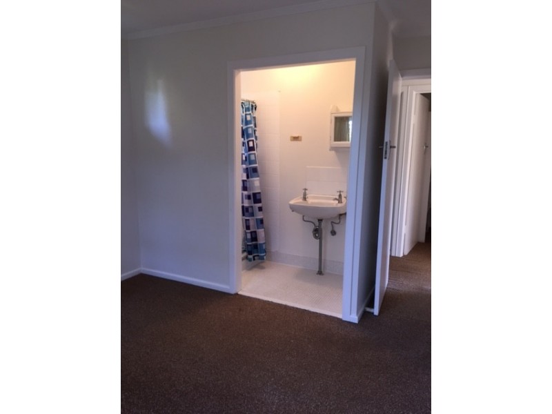 17 Euratha Street, Stafford Heights QLD 4053