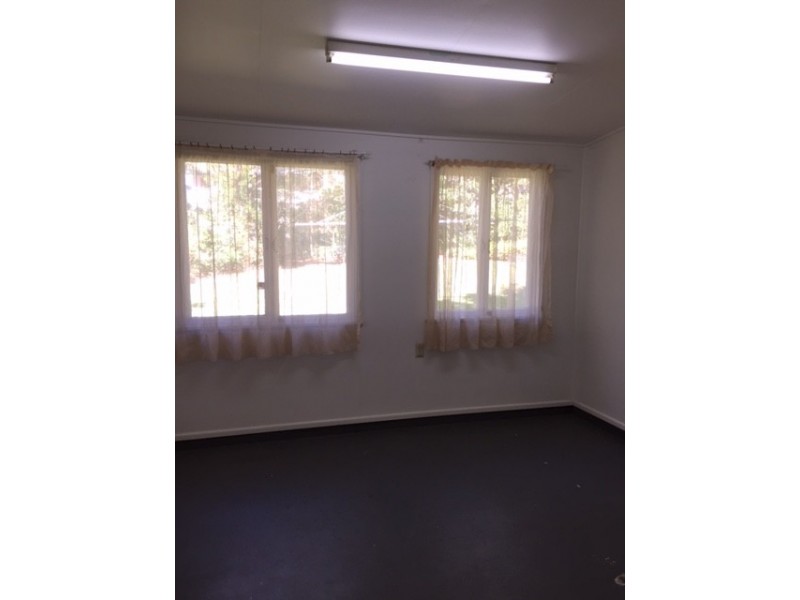 17 Euratha Street, Stafford Heights QLD 4053