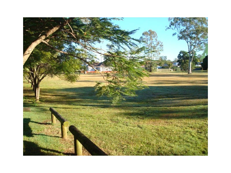 61 Keylar Street, Mitchelton QLD 4053