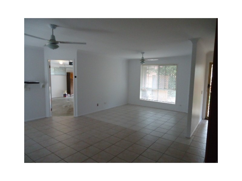 87 Silkyoak Circuit, Fitzgibbon QLD 4018