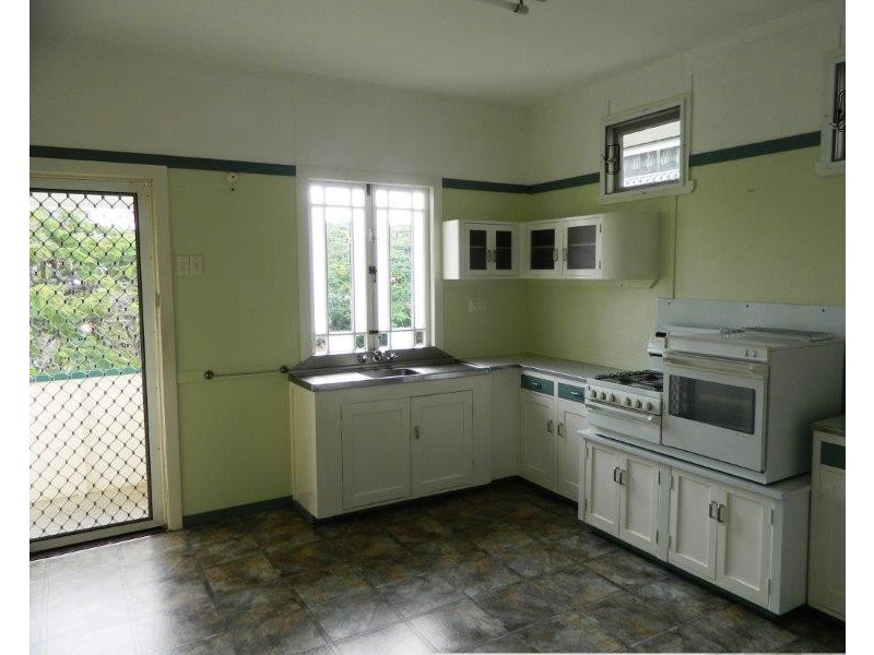 113 Haig Street, Stafford QLD 4053