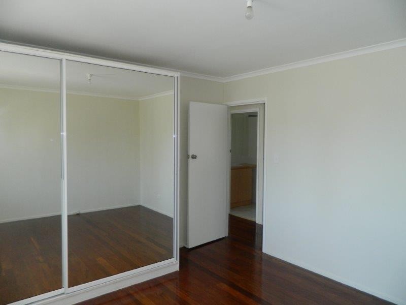 28 Carcoola Street, Kingston QLD 4114