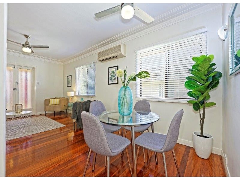 30 Elbury Street, Mitchelton QLD 4053