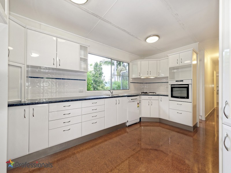 764 South Pine Road, Everton Park QLD 4053