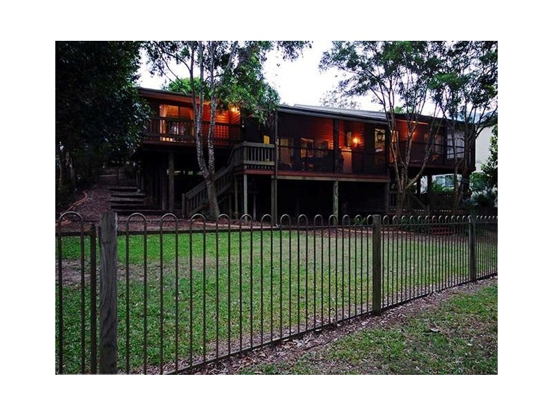 57 Blackwood Drive, Ferny Hills QLD 4055