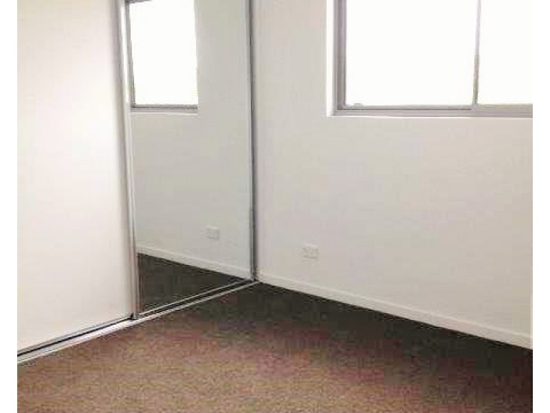 9/11 Gordon Parade, Everton Park QLD 4053