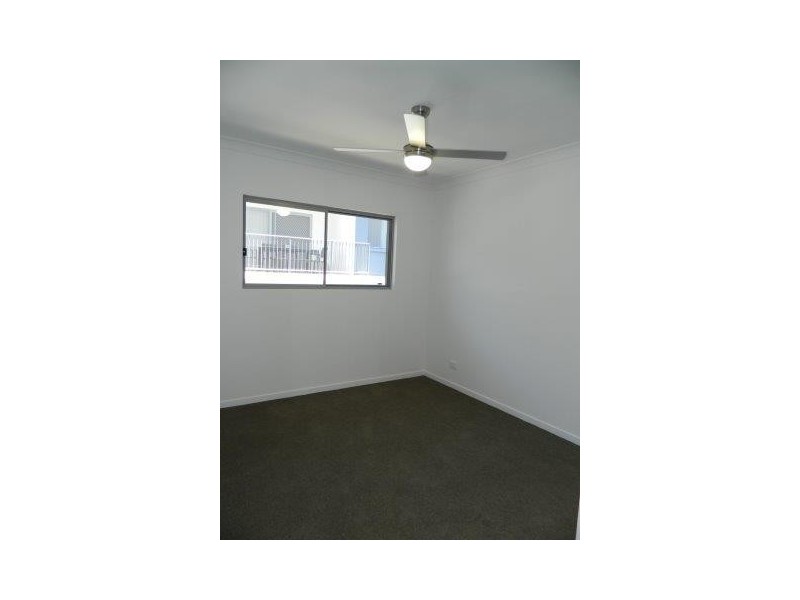 12/11 Gordon Parade, Everton Park QLD 4053