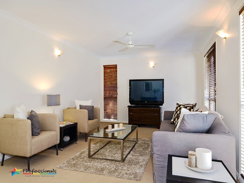 18 Soames Street, Everton Park QLD 4053