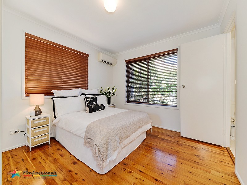 2 Kaoriki Court, Albany Creek QLD 4035