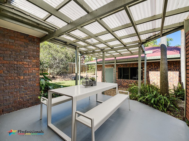 2 Kaoriki Court, Albany Creek QLD 4035