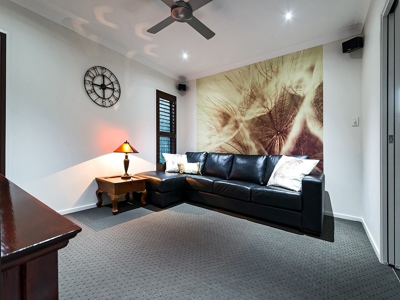 13 Jillaine Street, Everton Hills QLD 4053