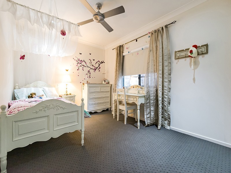 13 Jillaine Street, Everton Hills QLD 4053