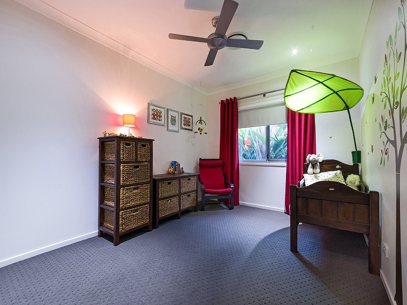 13 Jillaine Street, Everton Hills QLD 4053