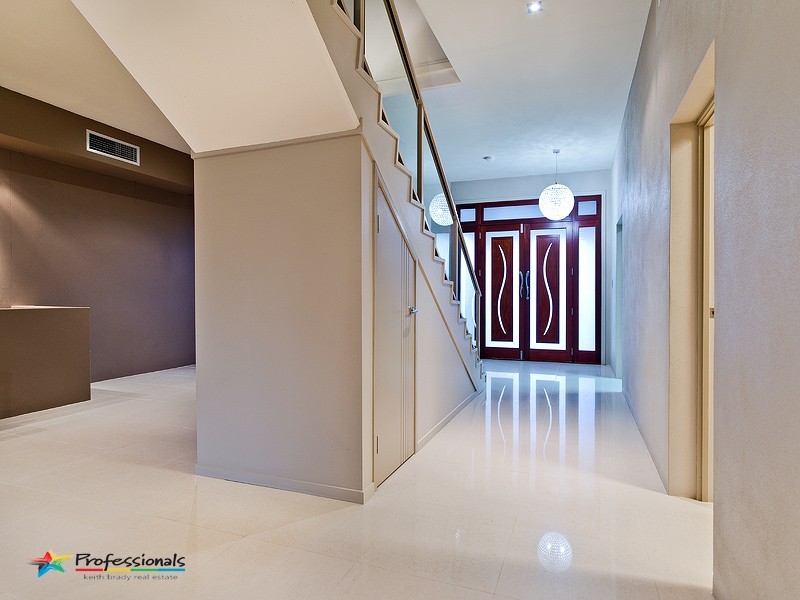 29 Atrium Way, Everton Hills QLD 4053