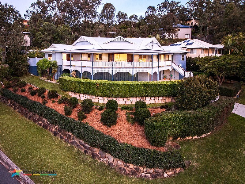 7 Dellwood Court, Ferny Hills QLD 4055