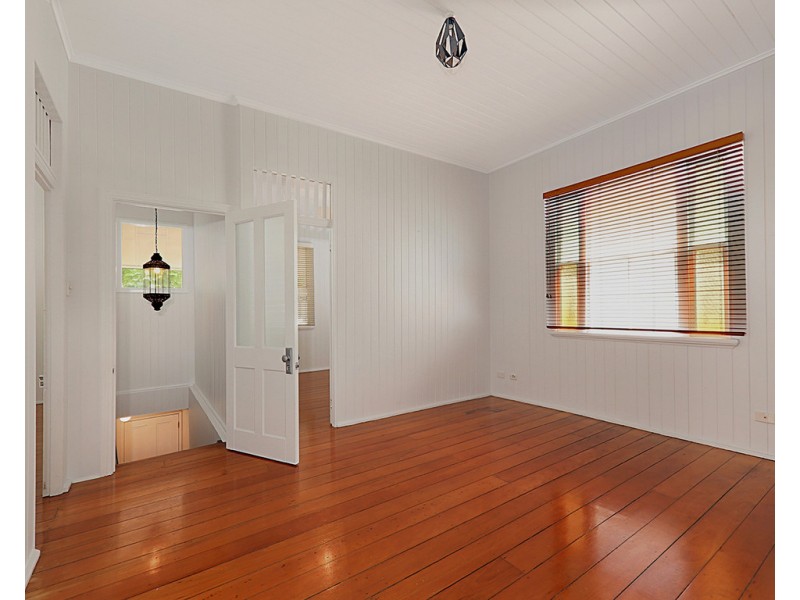 79 Erneton Street, Newmarket QLD 4051