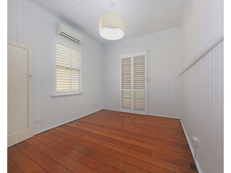 79 Erneton Street, Newmarket QLD 4051