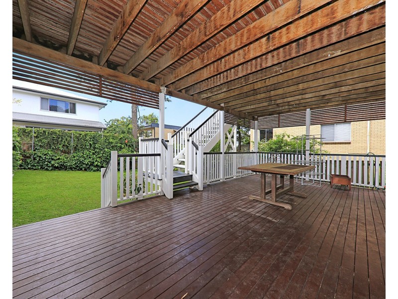 79 Erneton Street, Newmarket QLD 4051