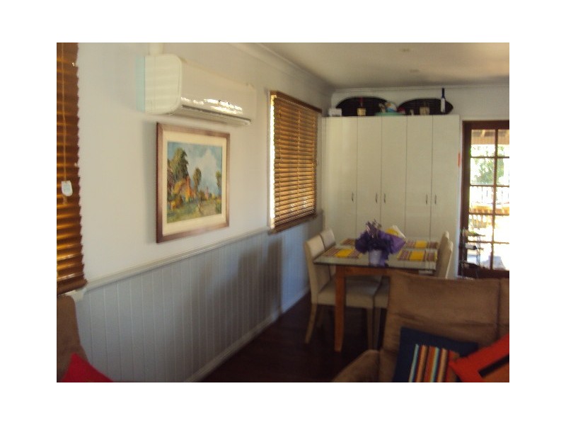 16 Wendover Street, Keperra QLD 4054