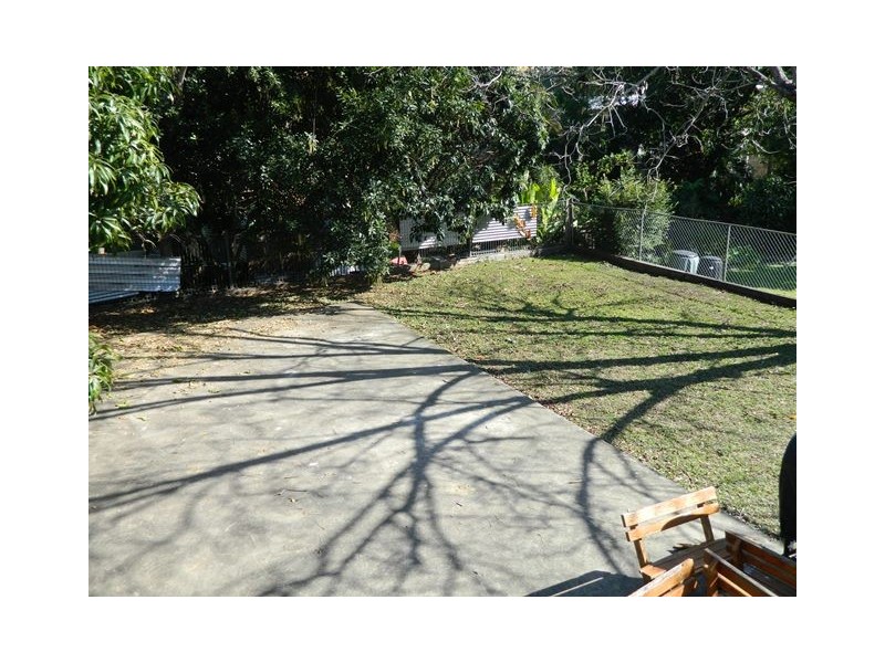 16 Wendover Street, Keperra QLD 4054