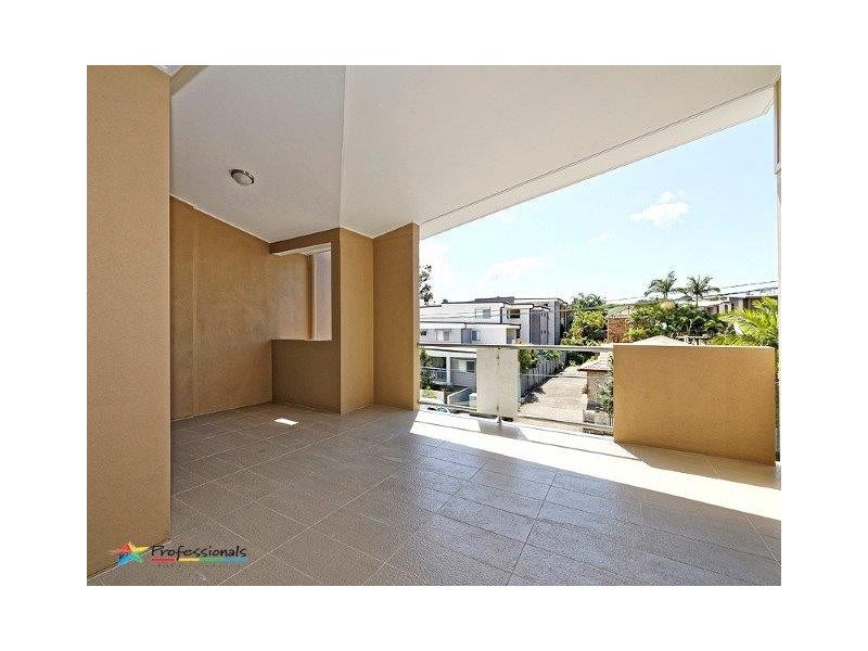 20/22 – 24 School Road, Stafford QLD 4053