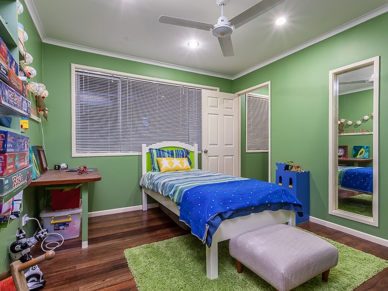 1038 South Pine Road, Everton Hills QLD 4053