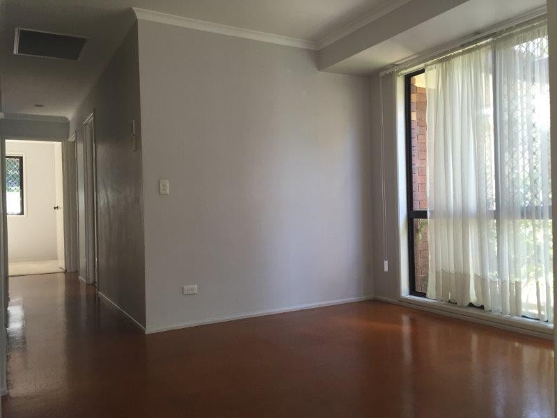 12 Wallara Street, Balmoral QLD 4171