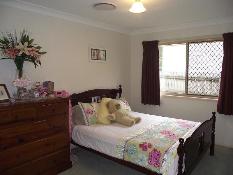 7 Larwood Place, Ferny Hills QLD 4055