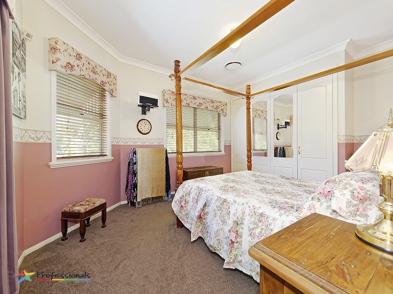 53 Rogers Parade West, Everton Park QLD 4053