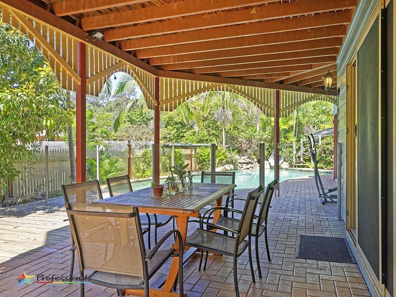 53 Rogers Parade West, Everton Park QLD 4053