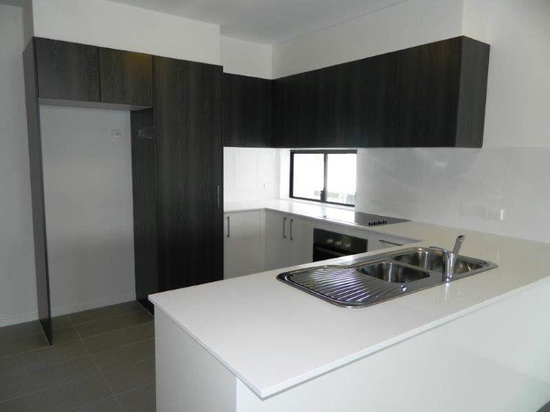 8/14 Gordon Parade, Everton Park QLD 4053