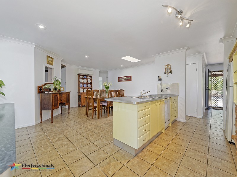 51 Rogers Parade West, Everton Park QLD 4053