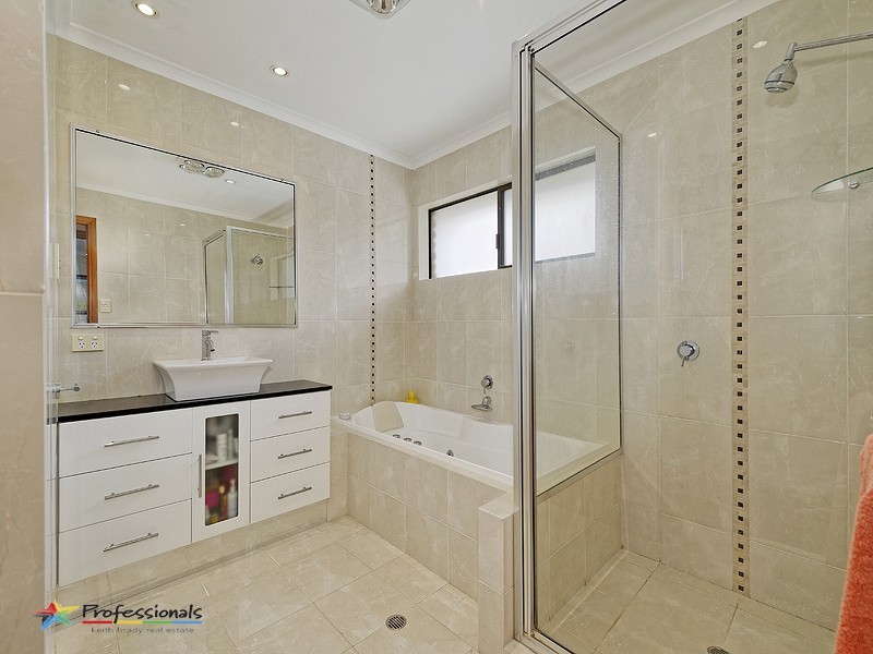 5 Bisset Place, Mcdowall QLD 4053