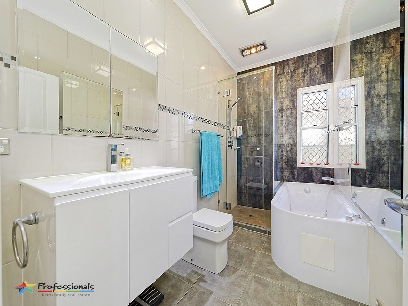 1 Elkhorn Street, Enoggera QLD 4051