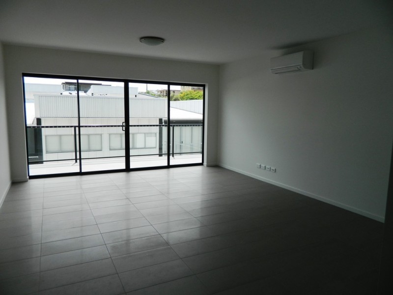 9/14 Gordon Parade, Everton Park QLD 4053