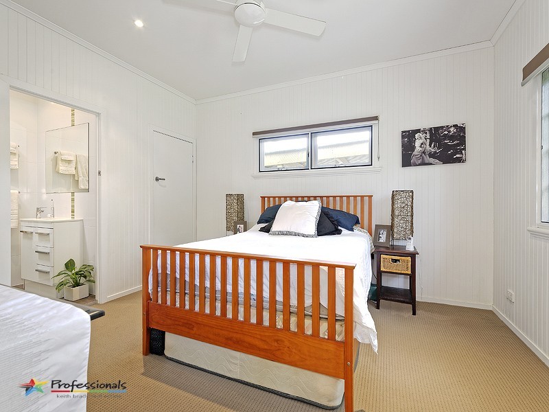 35 Mimosa Street, Mitchelton QLD 4053